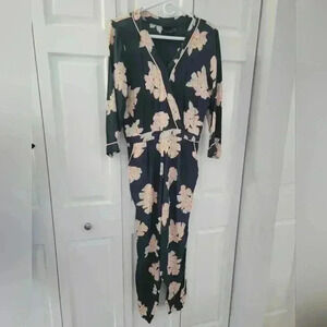 Asos Design Womens Jumpsuit Size 6 Floral Print Long Sleeve V-neckline Pockets